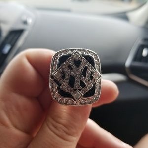 Meet your Posher, Todd